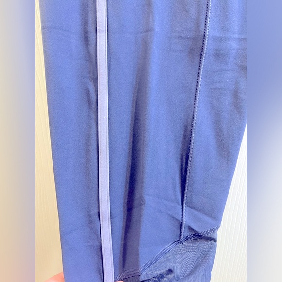 Salutation stash pocket || capri - Picture 7 of 8